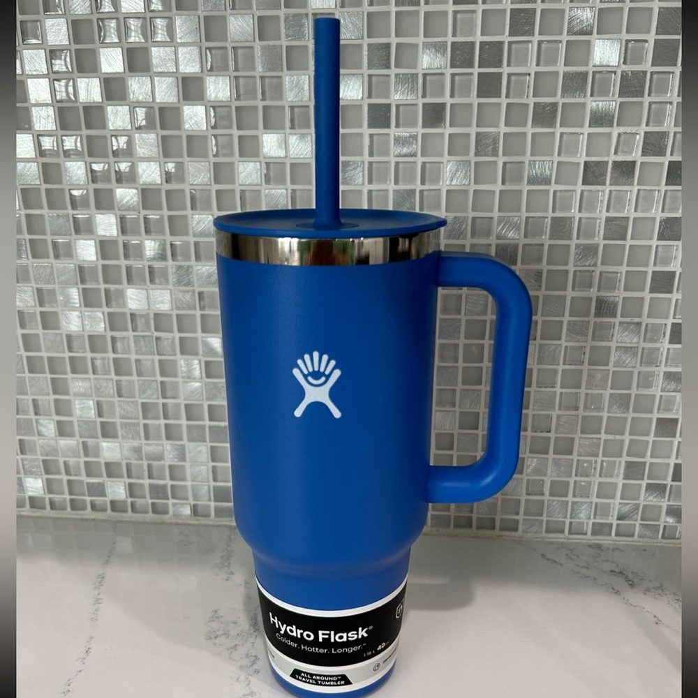 Hydro Flask NWT Tumbler 40oz